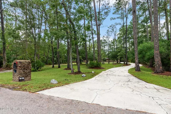 Jacksonville, FL 32226,984 EAGLE BEND CT