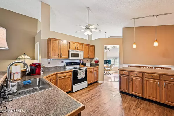 Orange Park, FL 32073,2235 THOMAS LYNCH CT