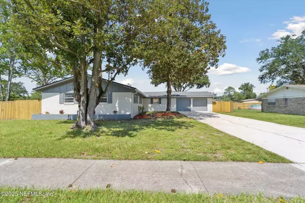 Orange Park, FL 32073,1073 GROVE PARK LN