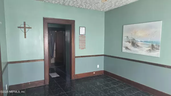 Jacksonville, FL 32208,536 E 61ST ST