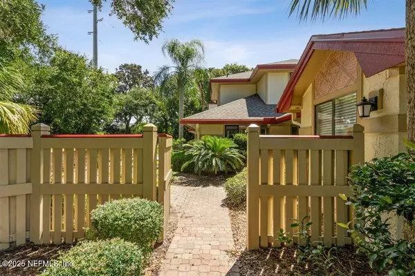 Fernandina Beach, FL 32034,110 EIDER CT