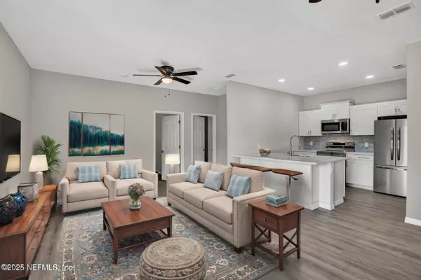 Jacksonville, FL 32210,6715, 6717 BAKERSFIELD DR