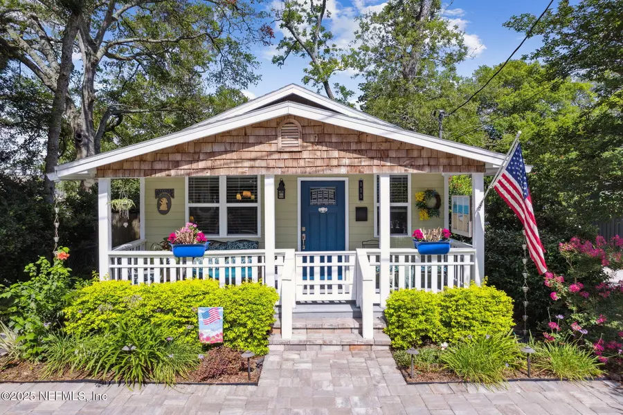 111 S 4TH ST, Fernandina Beach, FL 32034