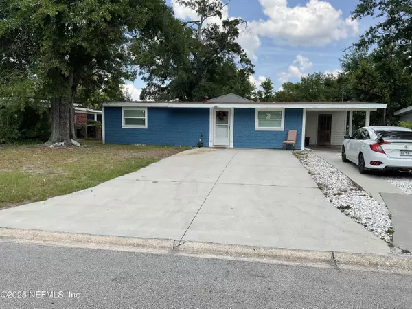 5813 RIDGEWAY RD E, Jacksonville, FL 32244