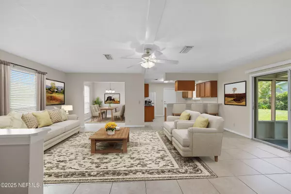 Jacksonville, FL 32218,10019 BELLESHORE CIR