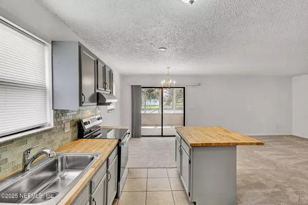 Jacksonville Beach, FL 32250,1175 5TH ST S