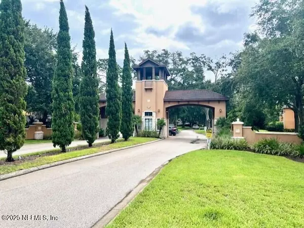 Ponte Vedra Beach, FL 32082,854 SHORELINE CIR