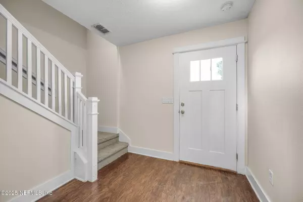 Jacksonville Beach, FL 32250,274 8TH ST S