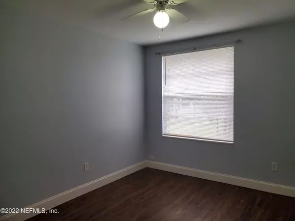 Orange Park, FL 32065,1325 SOLAR CIR #C