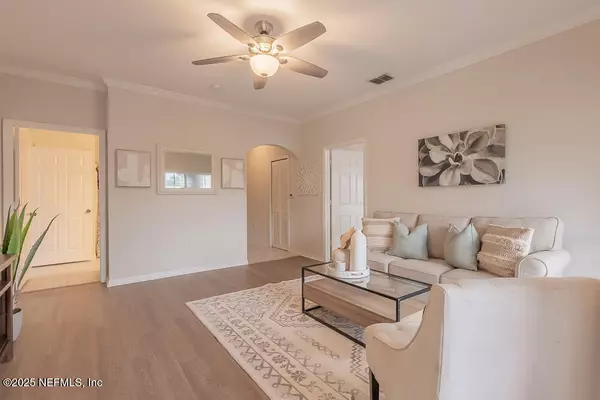 Jacksonville, FL 32256,10961 BURNT MILL RD #1218