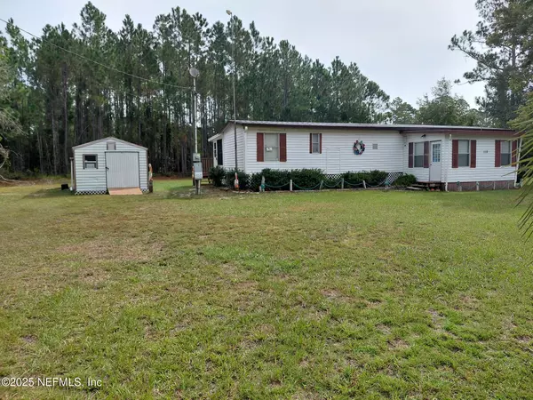 110 GLENSIDE ST, Georgetown, FL 32139