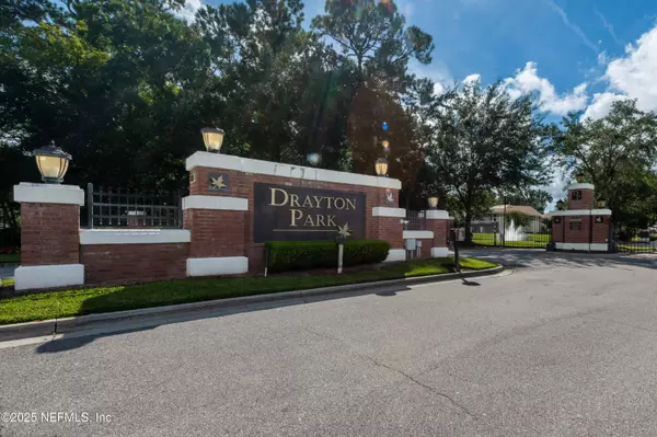 3483 LONE TREE LN, Jacksonville, FL 32216