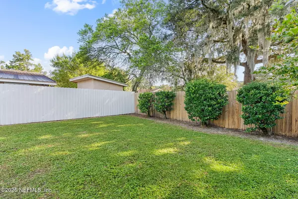 Jacksonville, FL 32277,3225 SANDHURST RD E