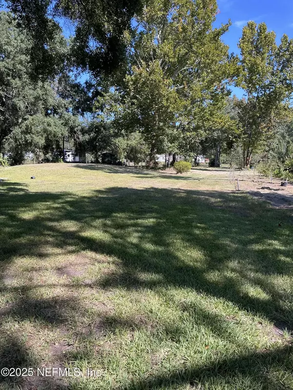 Jacksonville, FL 32234,16512 VILLAGE GREEN DR N