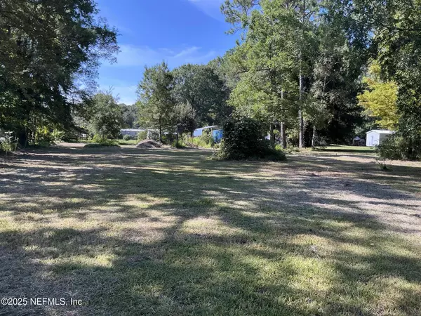 Jacksonville, FL 32234,16512 VILLAGE GREEN DR N