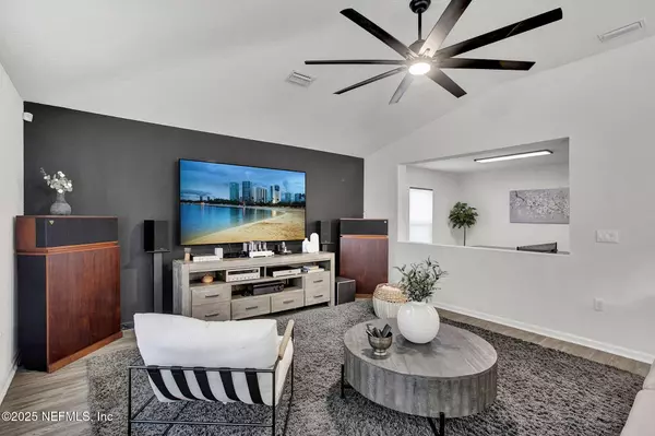 Jacksonville, FL 32256,14570 NEEDHAM DR