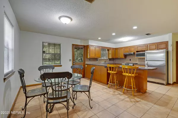 Jacksonville, FL 32254,6226 KENNY RD