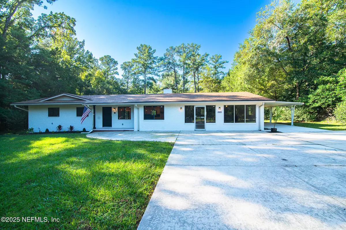 Green Cove Springs, FL 32043,1925 STATE ROAD 16