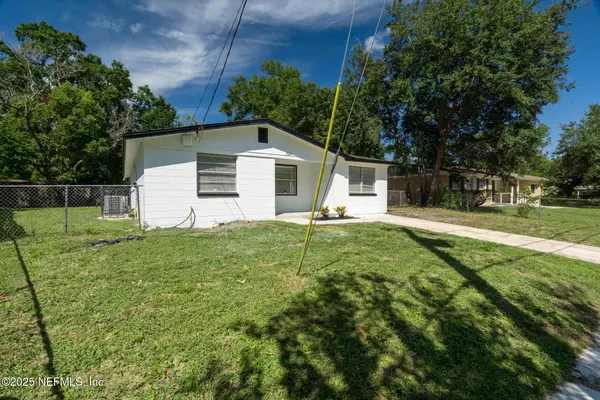 Jacksonville, FL 32219,7614 JOHN F KENNEDY DR E