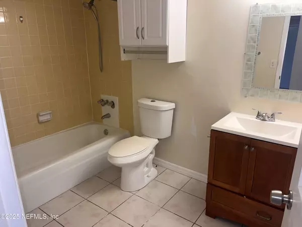 Jacksonville, FL 32207,5201 ATLANTIC BLVD #213