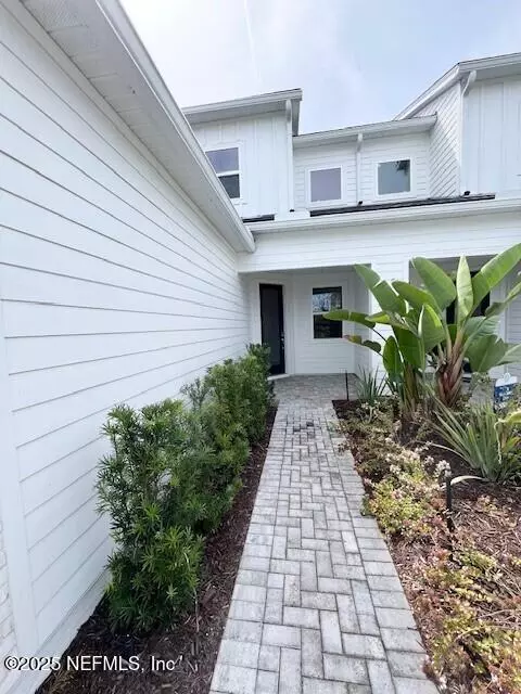 Ponte Vedra, FL 32081,144 BAY LAKE DR