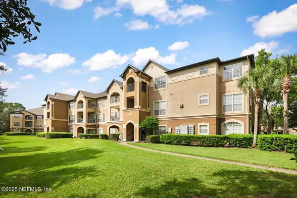 Jacksonville, FL 32256,10961 BURNT MILL RD #1132