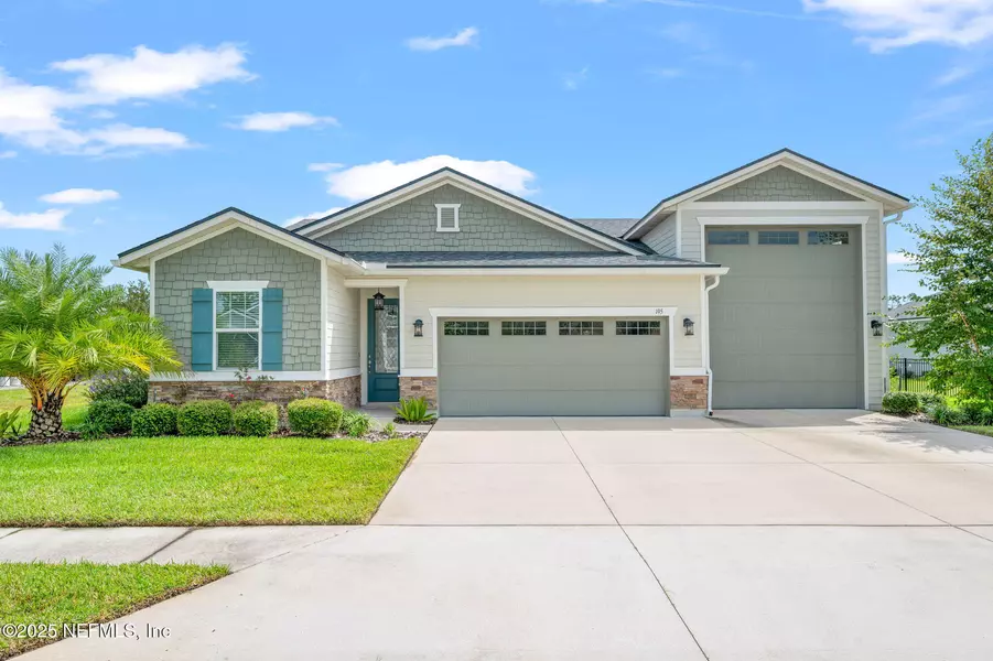 195 MEADOW CROSSING DR, St. Augustine South, FL 32086