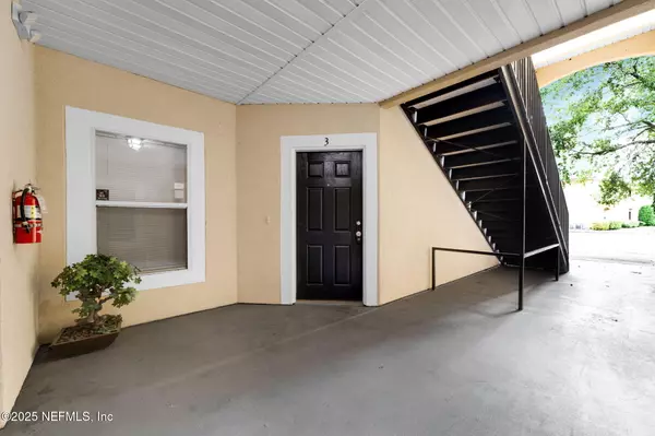 Jacksonville, FL 32210,3620 KIRKPATRICK CIR #3