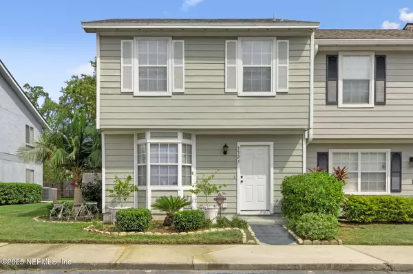 3325 MANDARIN GLEN DR, Jacksonville, FL 32223