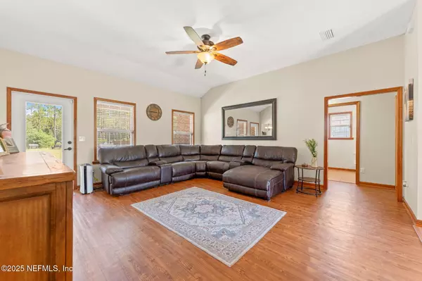 Glen St. Mary, FL 32040,7667 ODIS YARBOROUGH RD