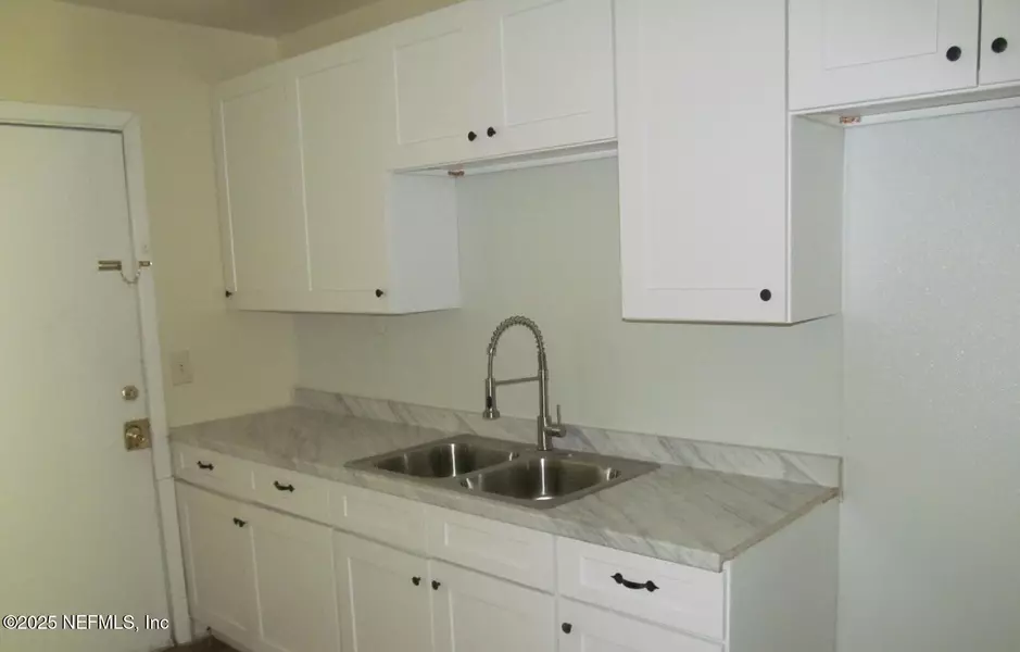 5502 PLYMOUTH ST, Jacksonville, FL 32205
