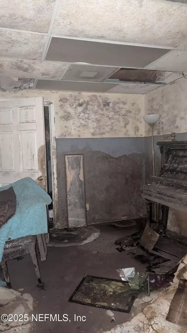 Jacksonville, FL 32210,4759 BIRKENHEAD RD