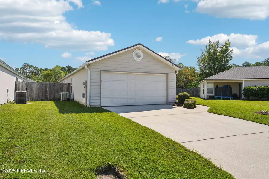 1657 TEABERRY DR, Middleburg, FL 32068