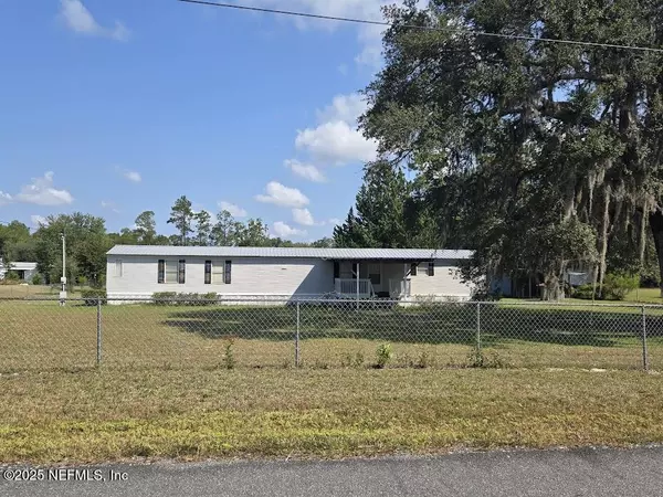 4249 DEER TRL, Middleburg, FL 32068