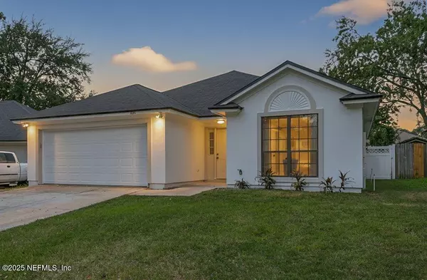 1664 SPRING OAKS LN, Jacksonville, FL 32221