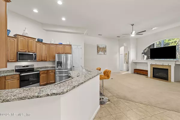 Orange Park, FL 32065,845 SONGBIRD DR
