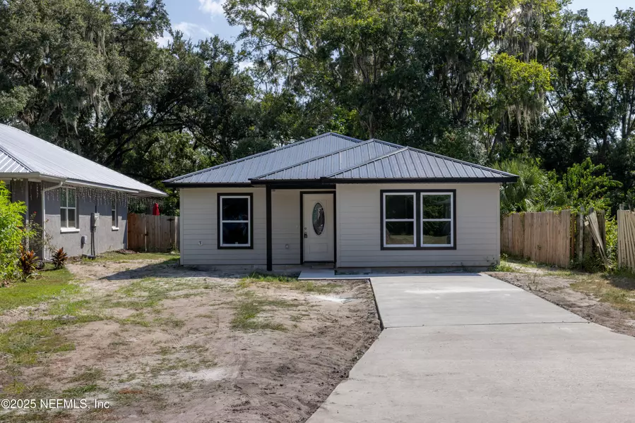 1523 NE 1ST AVE, Gainesville, FL 32641
