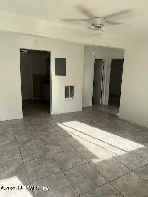 Jacksonville, FL 32210,1859 NEWBOLT CT