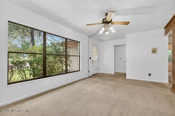 Jacksonville, FL 32221,761 TRAMBLEY DR E