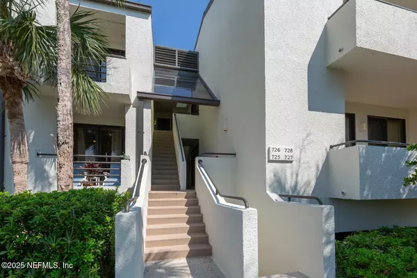 Ponte Vedra Beach, FL 32082,726 SPINNAKERS REACH DR