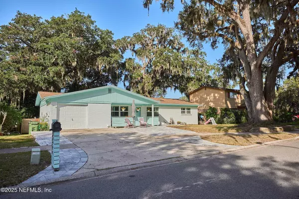 Jacksonville Beach, FL 32250,2600 AMERICA AVE