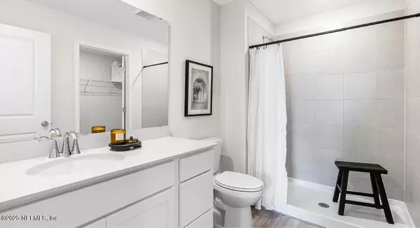 Green Cove Springs, FL 32043,2813 LITTLE TROUT LN