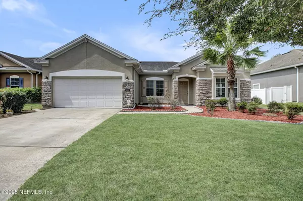 10320 OXFORD LAKES DR, Jacksonville, FL 32257