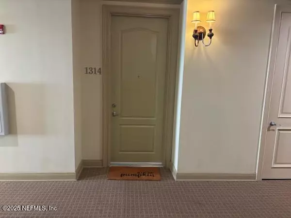 Jacksonville Beach, FL 32250,4300 SOUTH BEACH Pkwy #1314