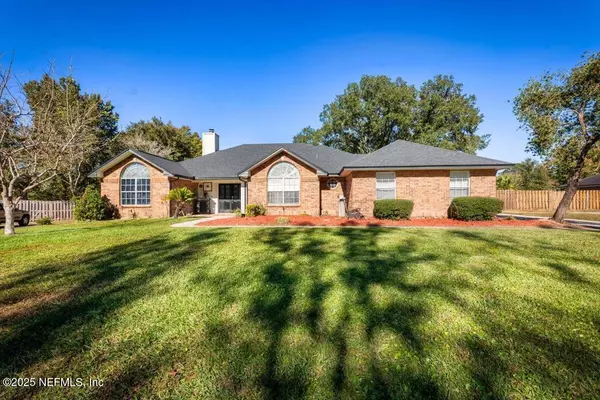 2318 TORBAY DR, Orange Park, FL 32073