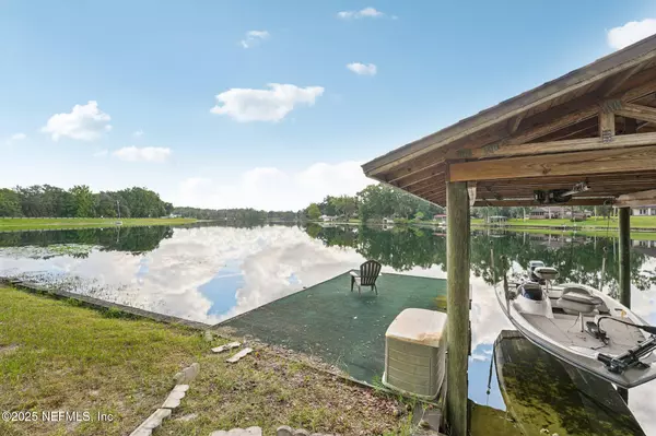 448 LAKE ASBURY DR, Green Cove Springs, FL 32043