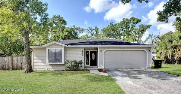 8422 HAMDEN RD, Jacksonville, FL 32244