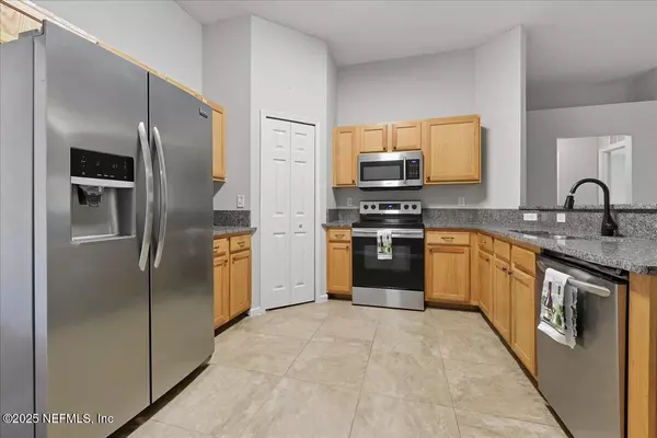 Yulee, FL 32097,86132 WORTHINGTON DR