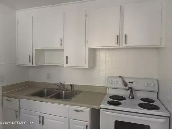 Jacksonville, FL 32254,903 MELSON AVE