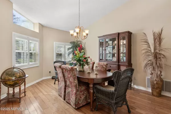 Palm Coast, FL 32137,25 BASSETT LN